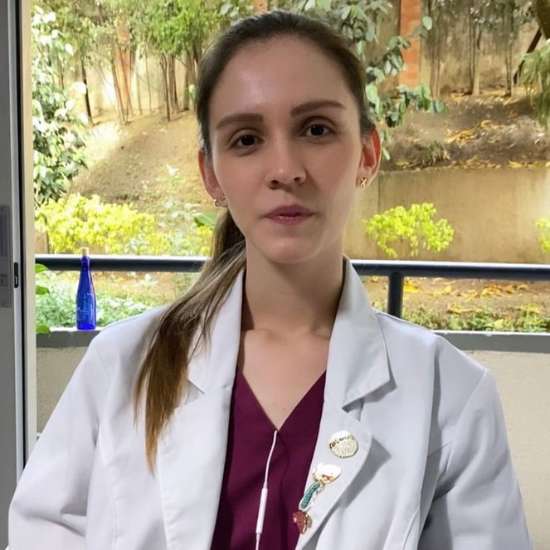 Doctora Carolina Rodríguez Echeverri Médica Funcional